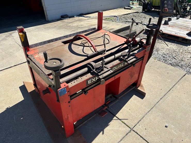 #1080-•-bernhard-ed2000-reel-grinder-199722-image-2
