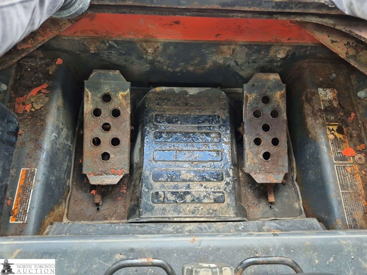 2018-kubota-ssv65-image-20