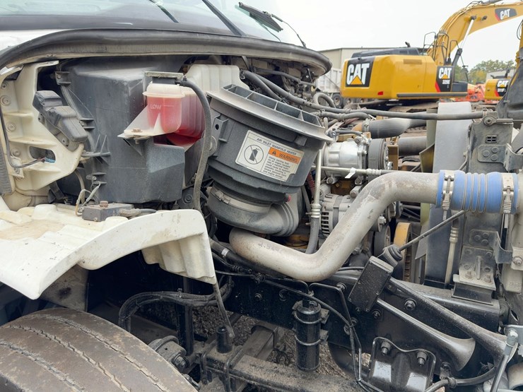2006-caterpillar-c7-image-11