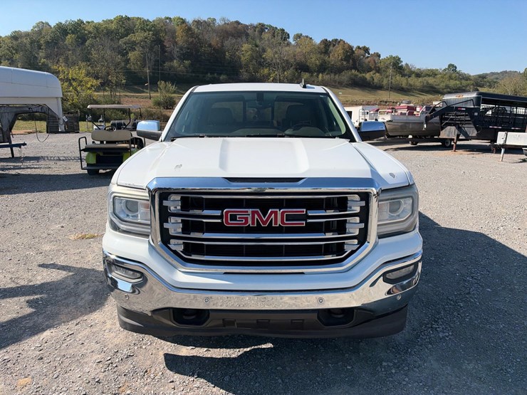 2016-gmc-1500-image-2