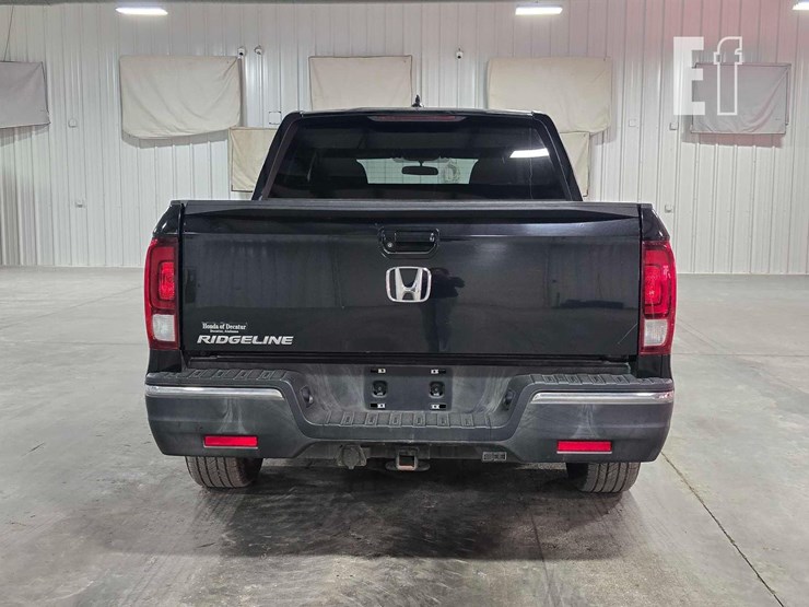 2017-honda-ridgeline-image-8