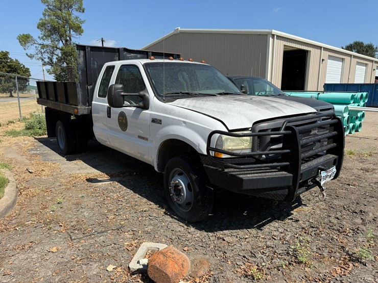 2004-ford-f450-image-2