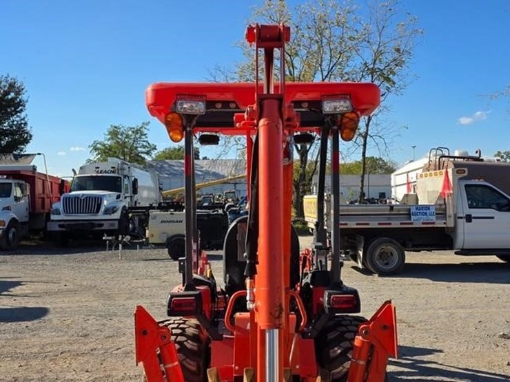 2025-kubota-b26-image-21