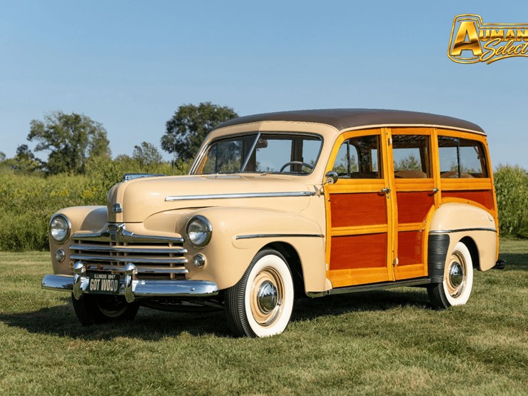 1947-ford-super-deluxe-woody-wagon-image-1