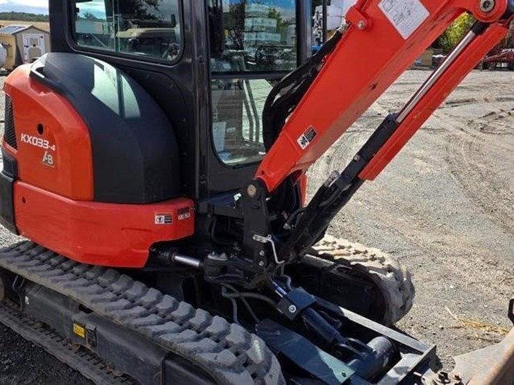 2025-kubota-kx033-4-image-29