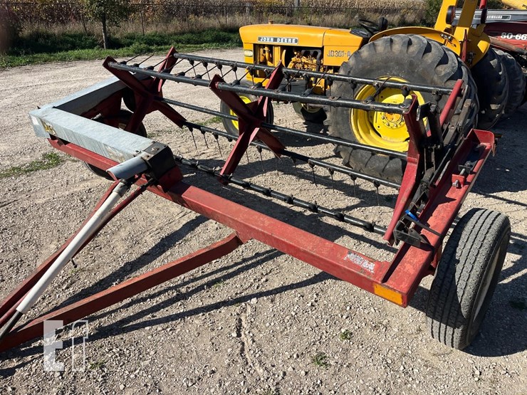 h-&-s-hay-tedder-8047-image-1