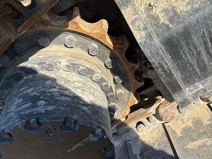 2022-deere-210g-lc-image-20