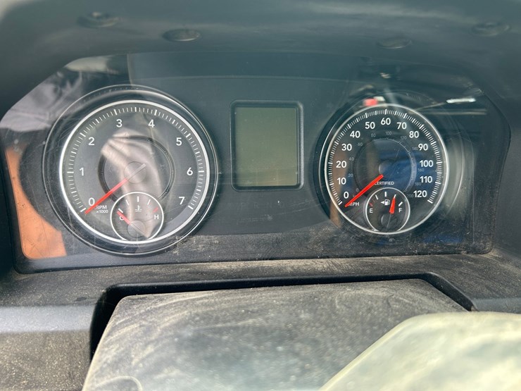 2014-dodge-1500-image-65