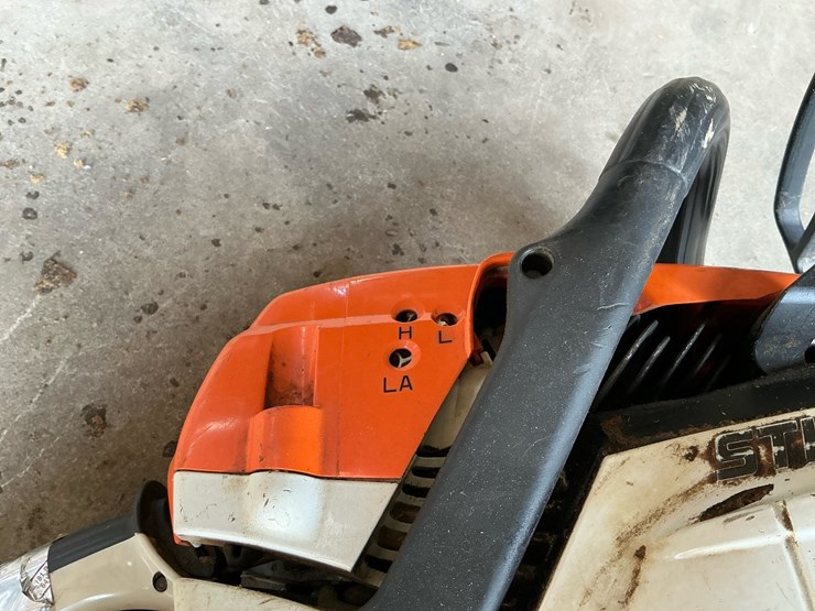#116-•-2021-stihl-ms-261-gas-chainsaw-image-10