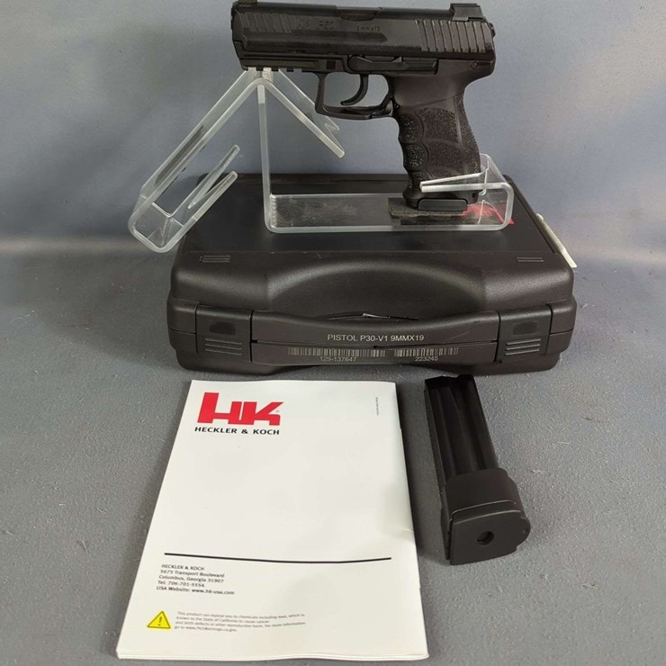 Heckler & Koch/ HKI P30 9mmx19 Pistol SN# 129-137647, 2 Total Mags, Speed Loader, Backstraps, Manual, In Original Hard Case