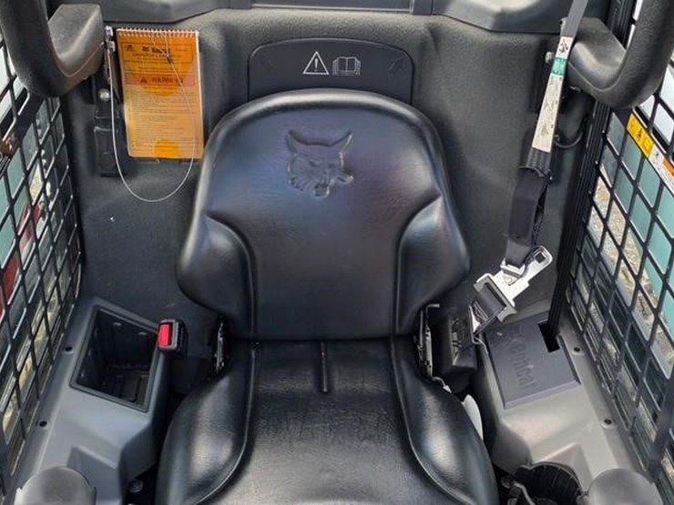 2018-bobcat-s550-image-45