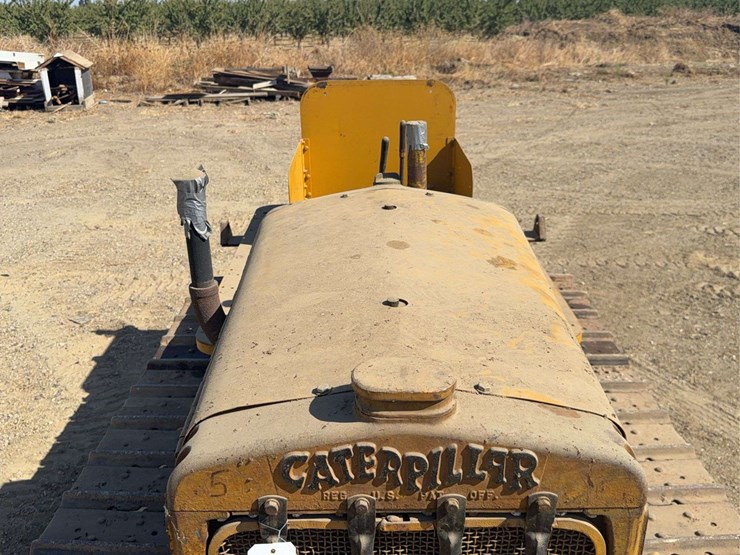 caterpillar-10-image-10