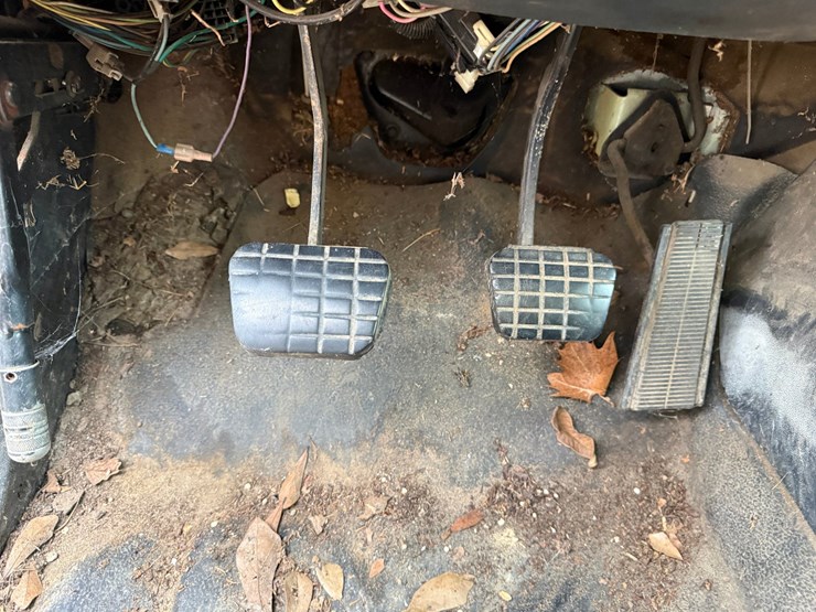 #10597-•-*inop-1998-gmc-c7500-daycab-s/a-grabage-truck-1gdl7h1p7wj519418-inv#10597-image-69