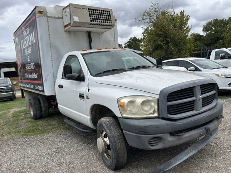 2007-dodge-ram-3500-image-3