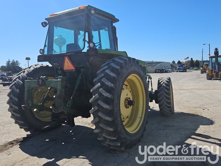 john-deere-4555-image-6