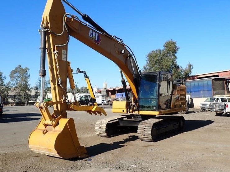 2024-caterpillar-320gc-image-1