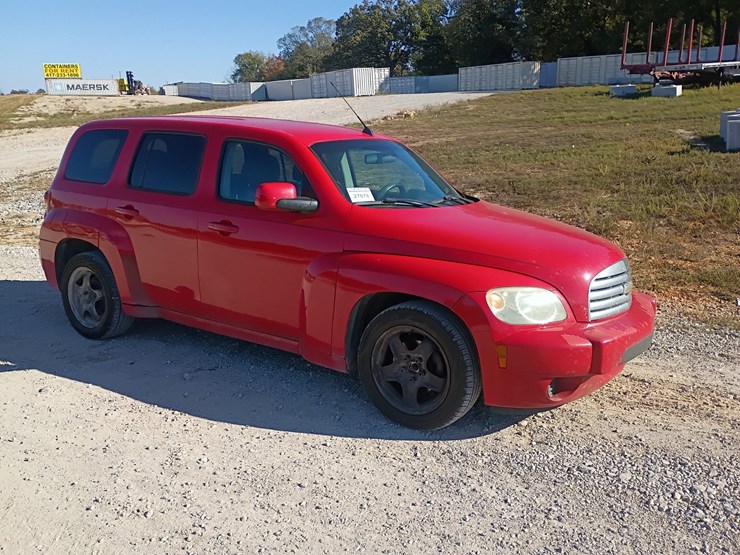 2011-chevrolet-hhr-image-10