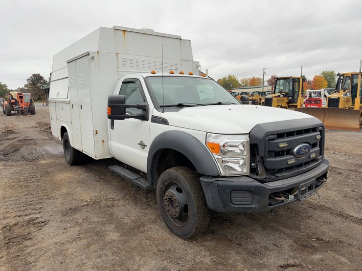 2013-ford-f550-xl-image-7