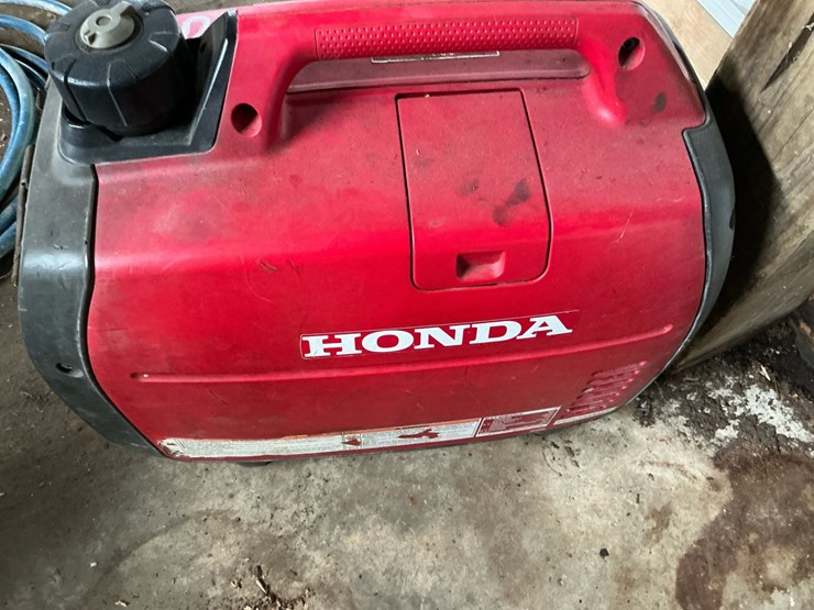 honda-eu2200i-image-7