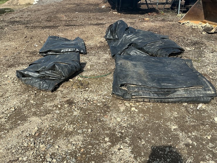 #178-•-(4)-heavy-duty-log-cover-black-tarps-image-2