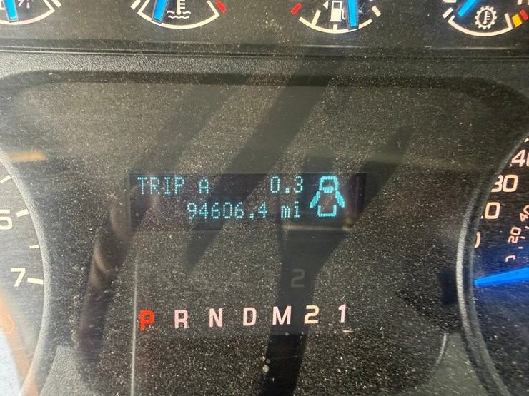 2014-ford-f150-xl-image-55