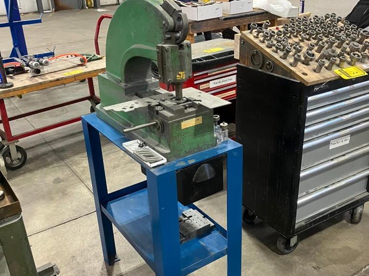 di-acro-pedestal-punch,-s/n-1267-image-2