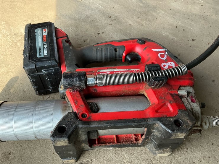 #108-•-milwaukee-m18-cordless-tool-lot:-2706-20-hammer-drill,-2646-20-grease-gun,-48-59-1808-rapid-charger-&-batteries-image-14
