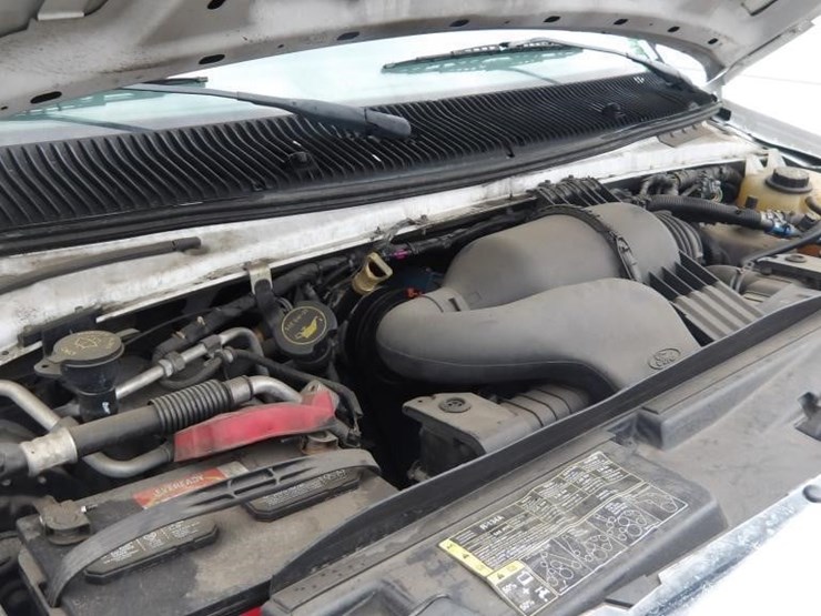 2016-ford-e450-image-9