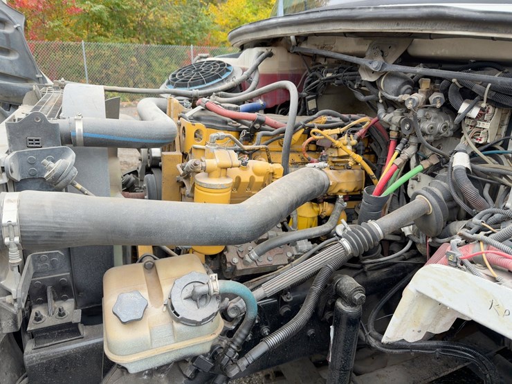 2006-caterpillar-c7-image-8