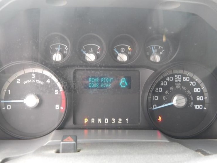 2011-ford-f550-image-20