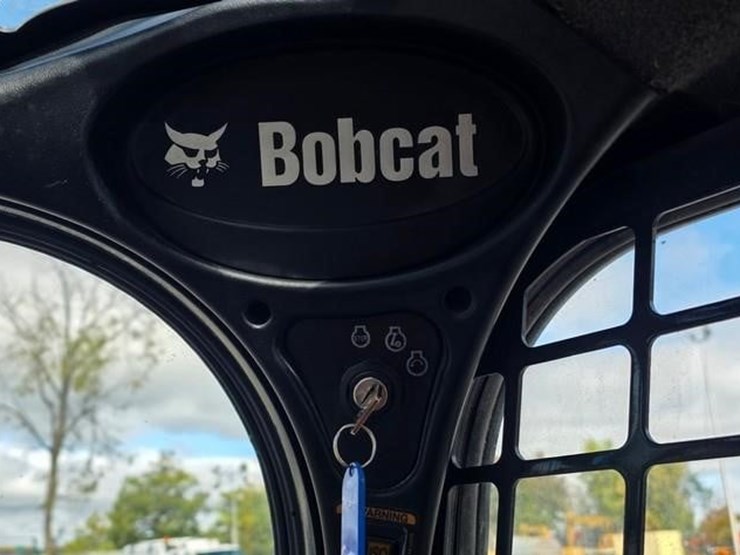 2023-bobcat-s740-image-55