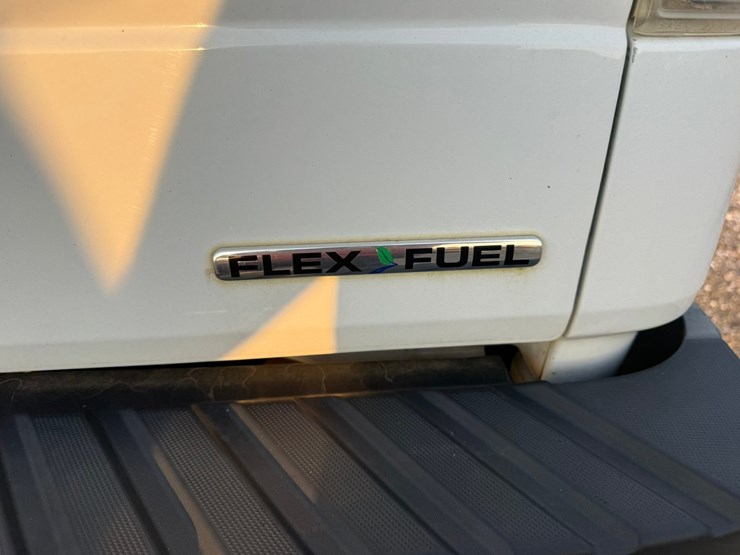 2014-ford-f150-image-24