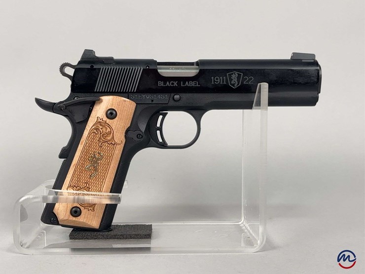 browning-black-label-1911-22-.22-lr-pistol-sn#-51eyv51451,-manual,-with-soft-case,-in-original-box-image-7
