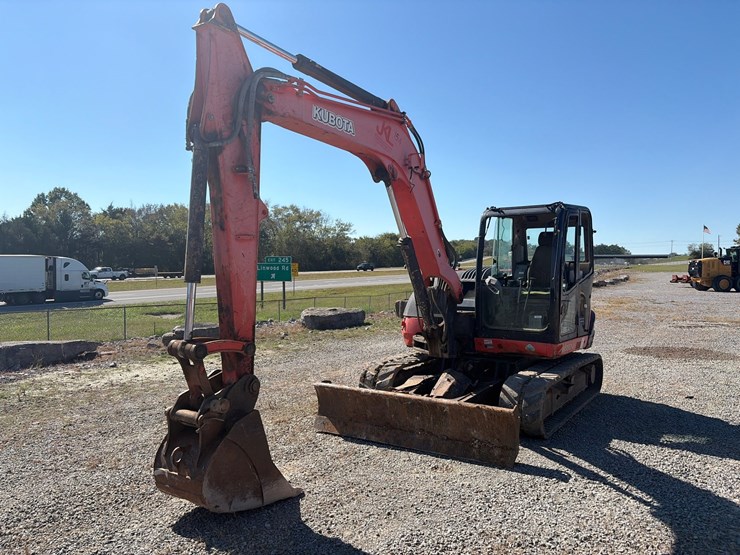 kubota-kx080-4-image-1