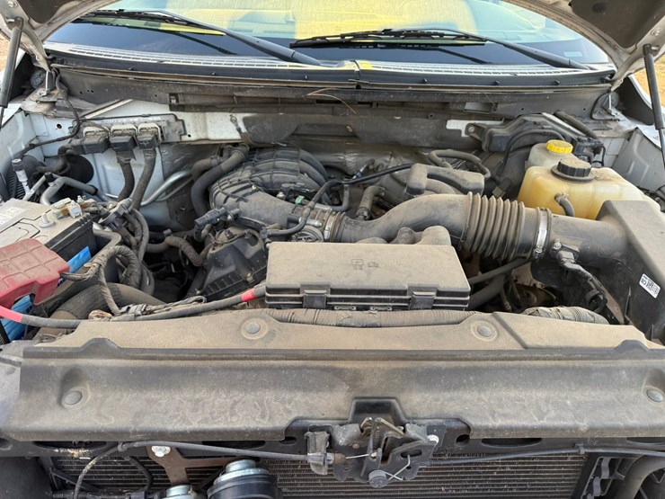 2014-ford-f150-image-31