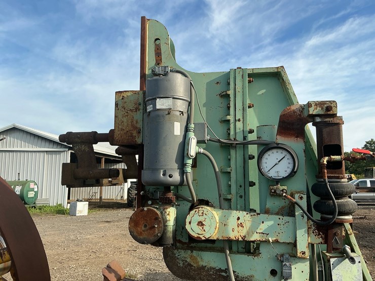 #141-•-salem-equipment-bandmill-headrig-image-18