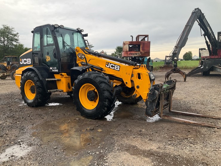 2013-jcb-tm320-image-7