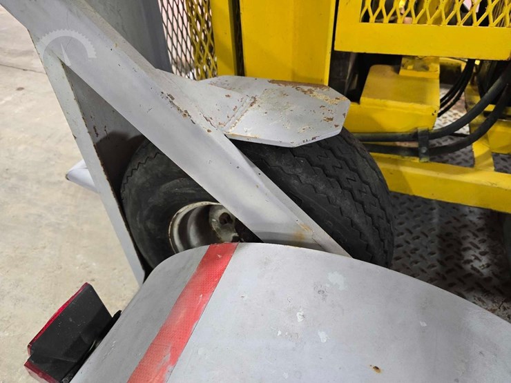trailer-mounted-pavement-breaker-image-14