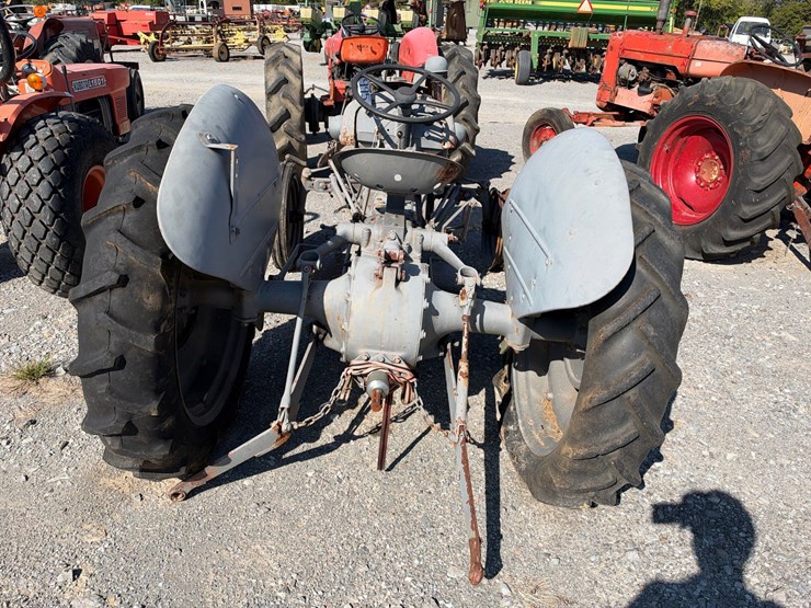 ford-tractor-image-5