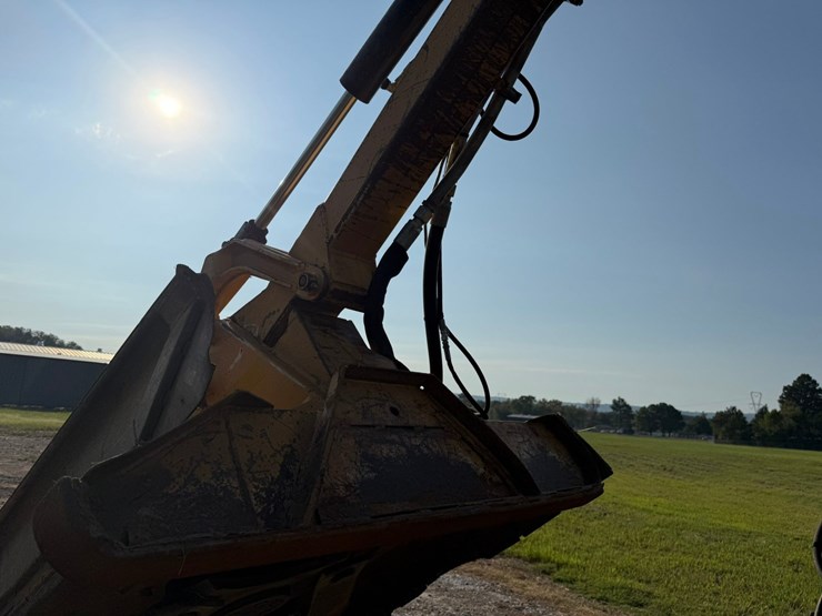 2017-john-deere-6110m-image-55