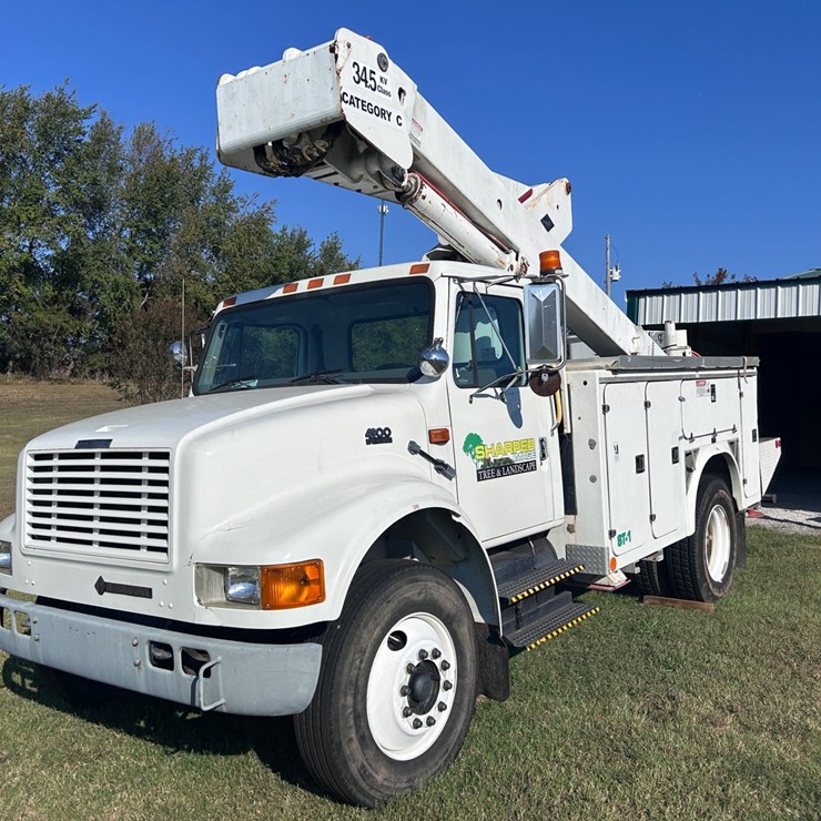 1999 INTERNATIONAL 4900