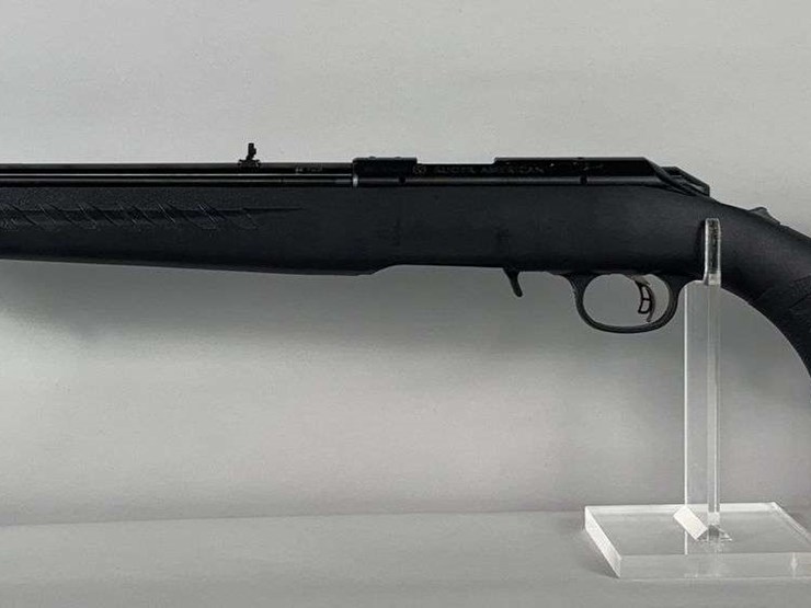 ruger-american-.22-wmr-bolt-action-rifle-sn#-836-81026,-additional-butt-plate-with-higher-cheek-rest,-in-original-box-image-2