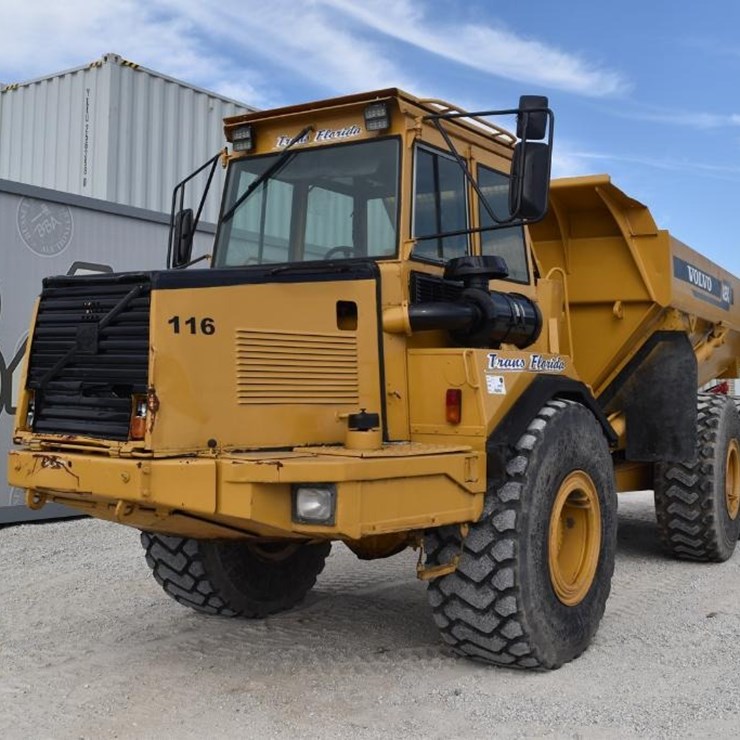 2001 VOLVO A25C