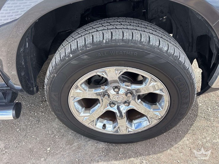 2018-dodge-1500-image-28