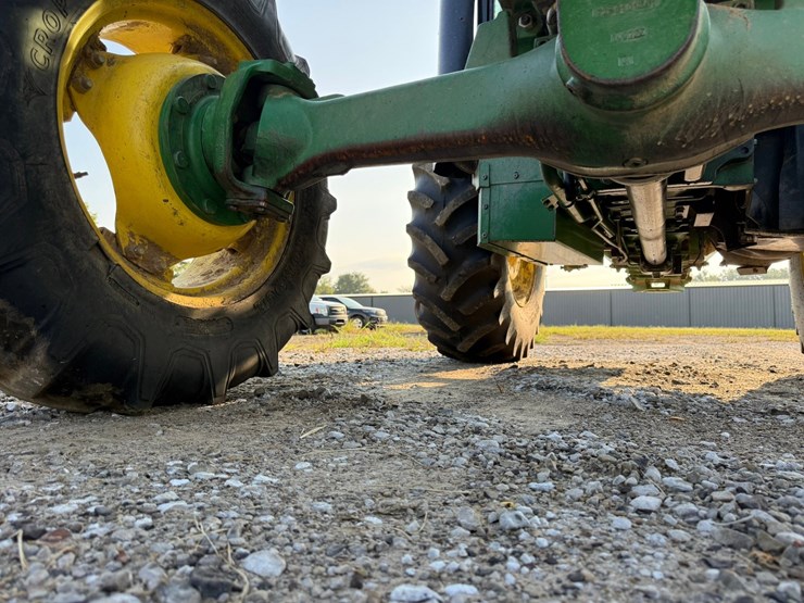 2019-john-deere-5090e-image-15