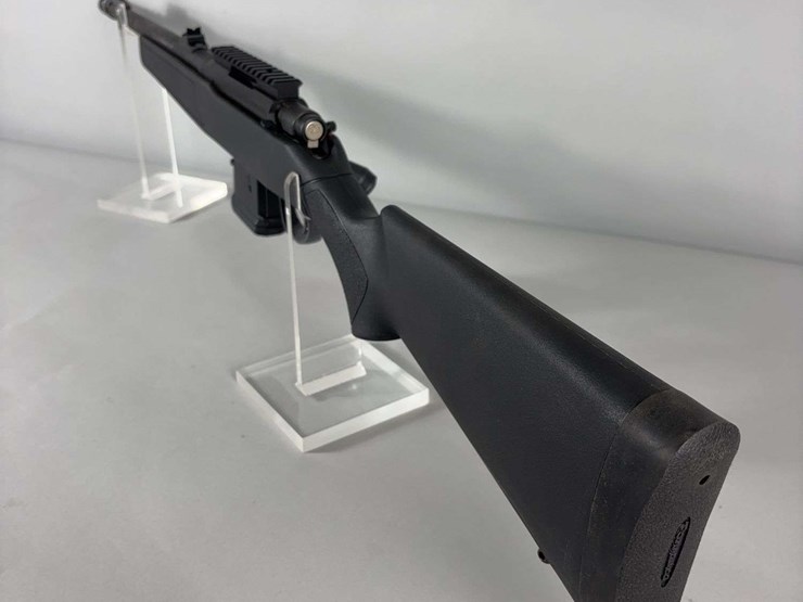 mossberg-mvp-5.56-nato-bolt-action-rifle-sn#-mvp0043815,-fiber-optic-front-sight,-in-original-box-image-9