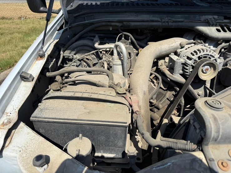2004-ford-f450-image-39