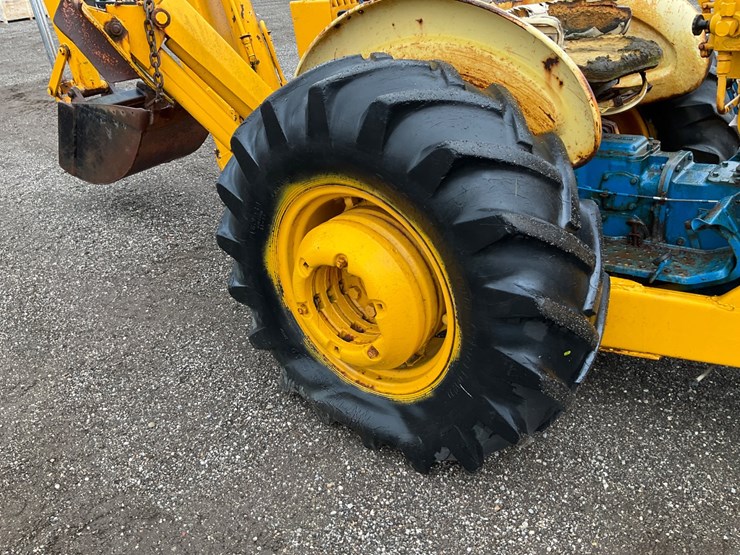 ford-4500-image-40