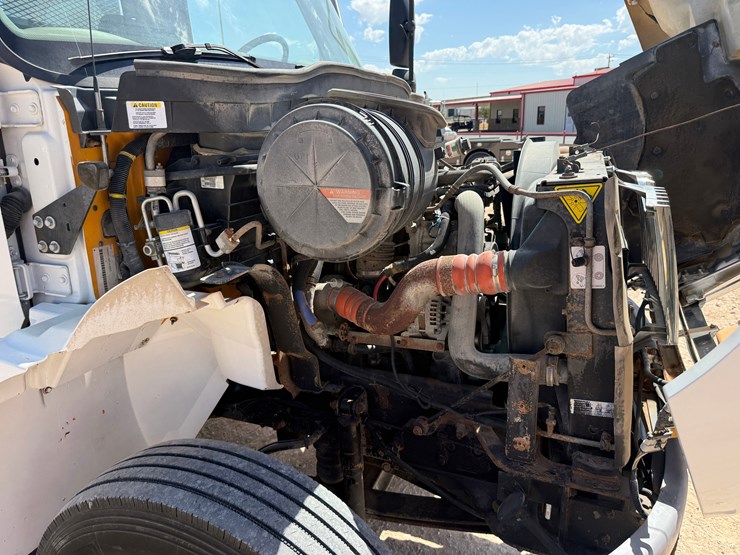 2010-international-durastar-4400-image-37