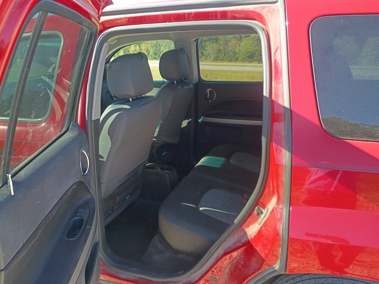 2011-chevrolet-hhr-image-55